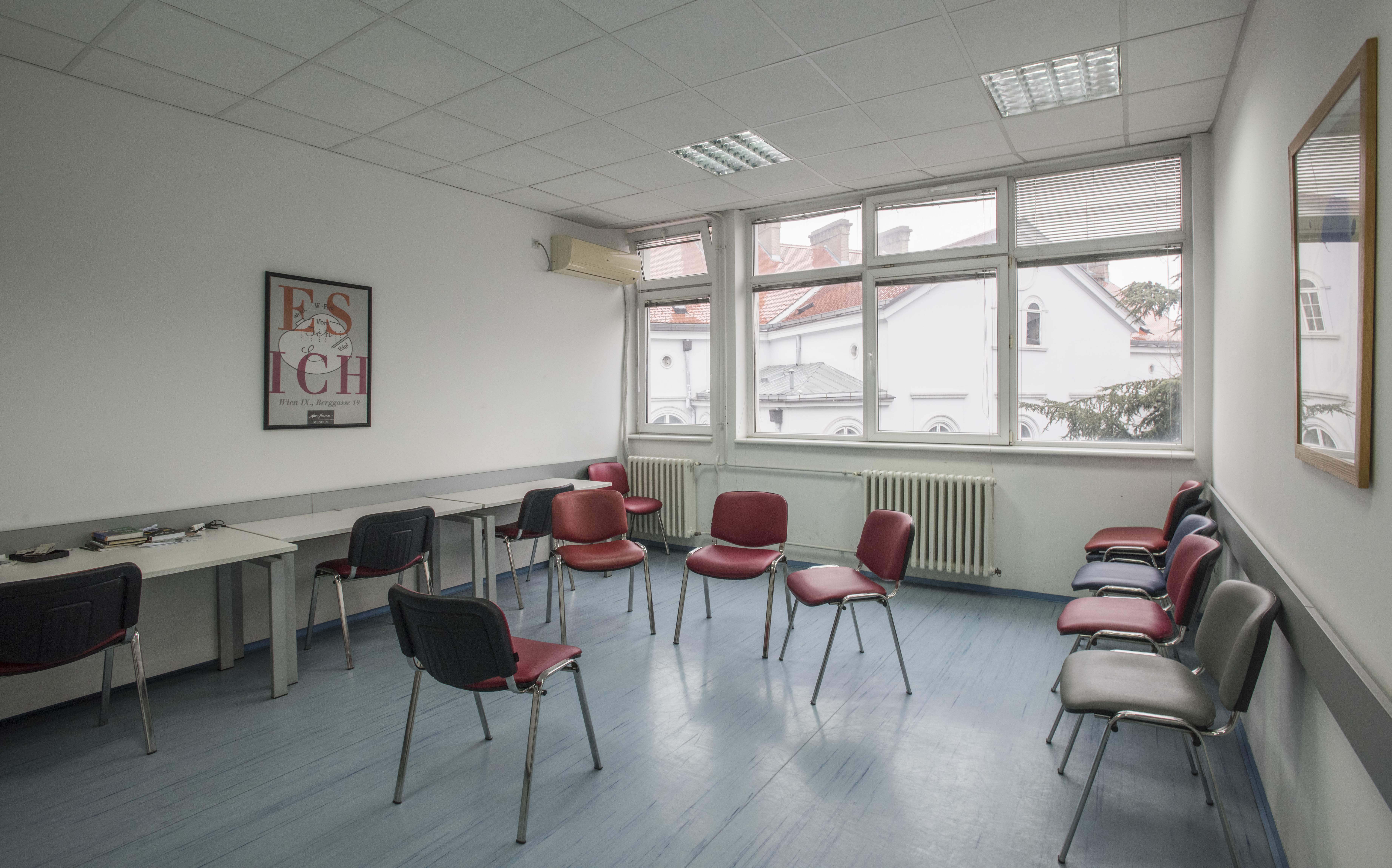 Дневна болница за адолесценте Дневна болница за адолесценте